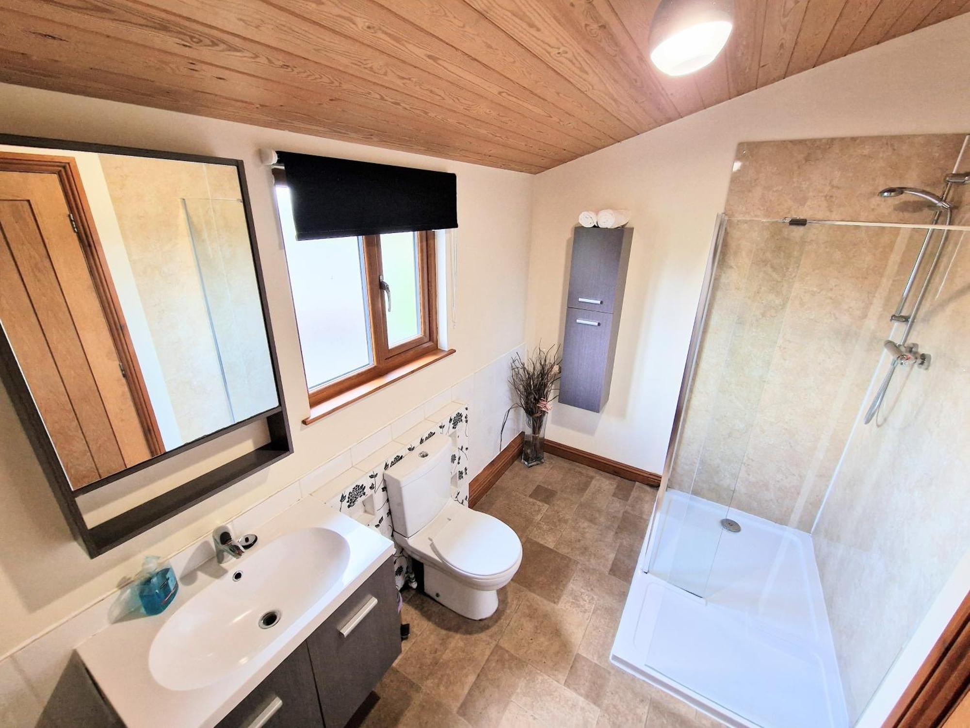 Ochil 8 With Private Hot Tub - Fife - Loch Leven - Lomond Hills Villa Kelty Eksteriør bilde