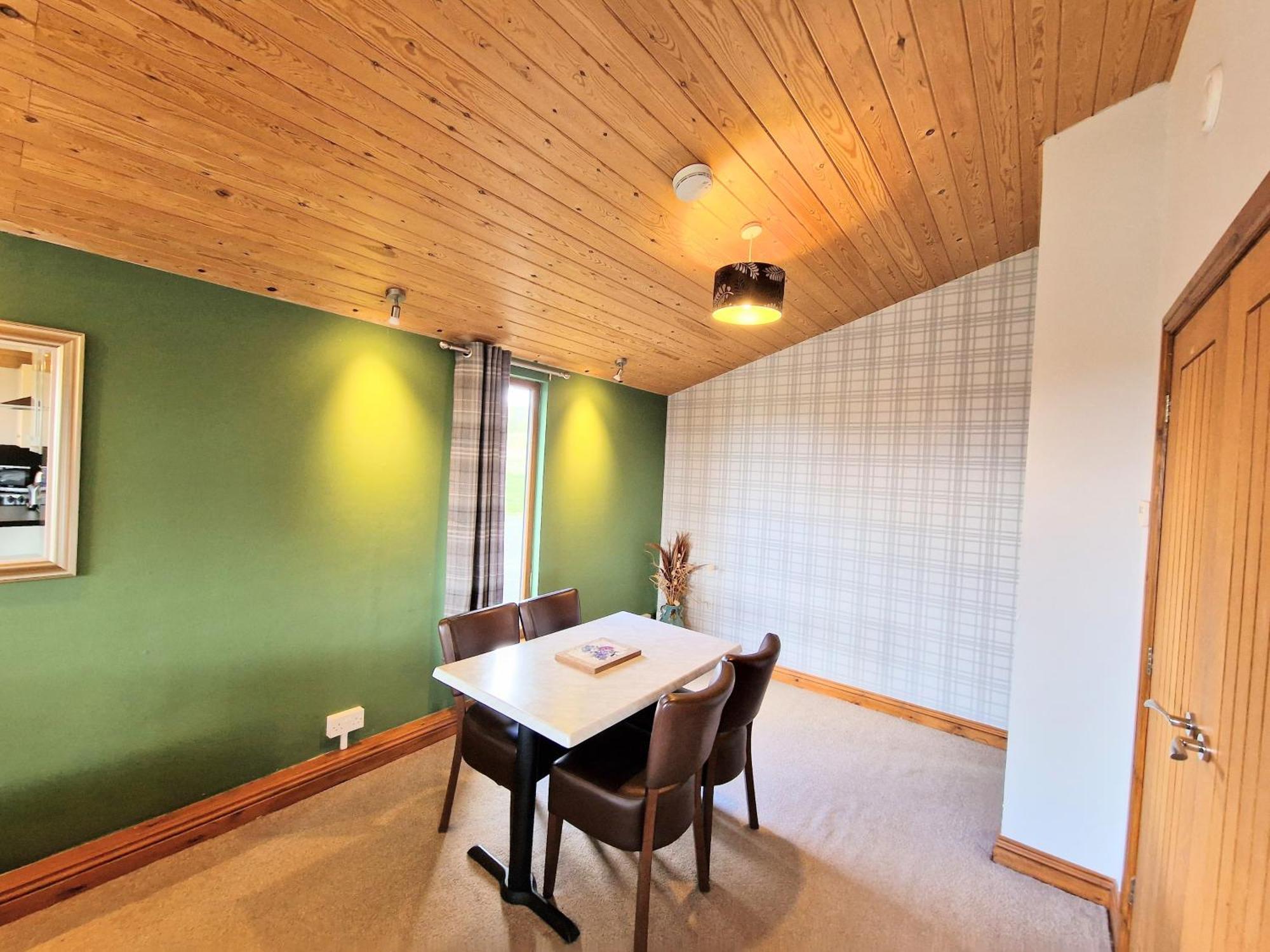 Ochil 8 With Private Hot Tub - Fife - Loch Leven - Lomond Hills Villa Kelty Eksteriør bilde