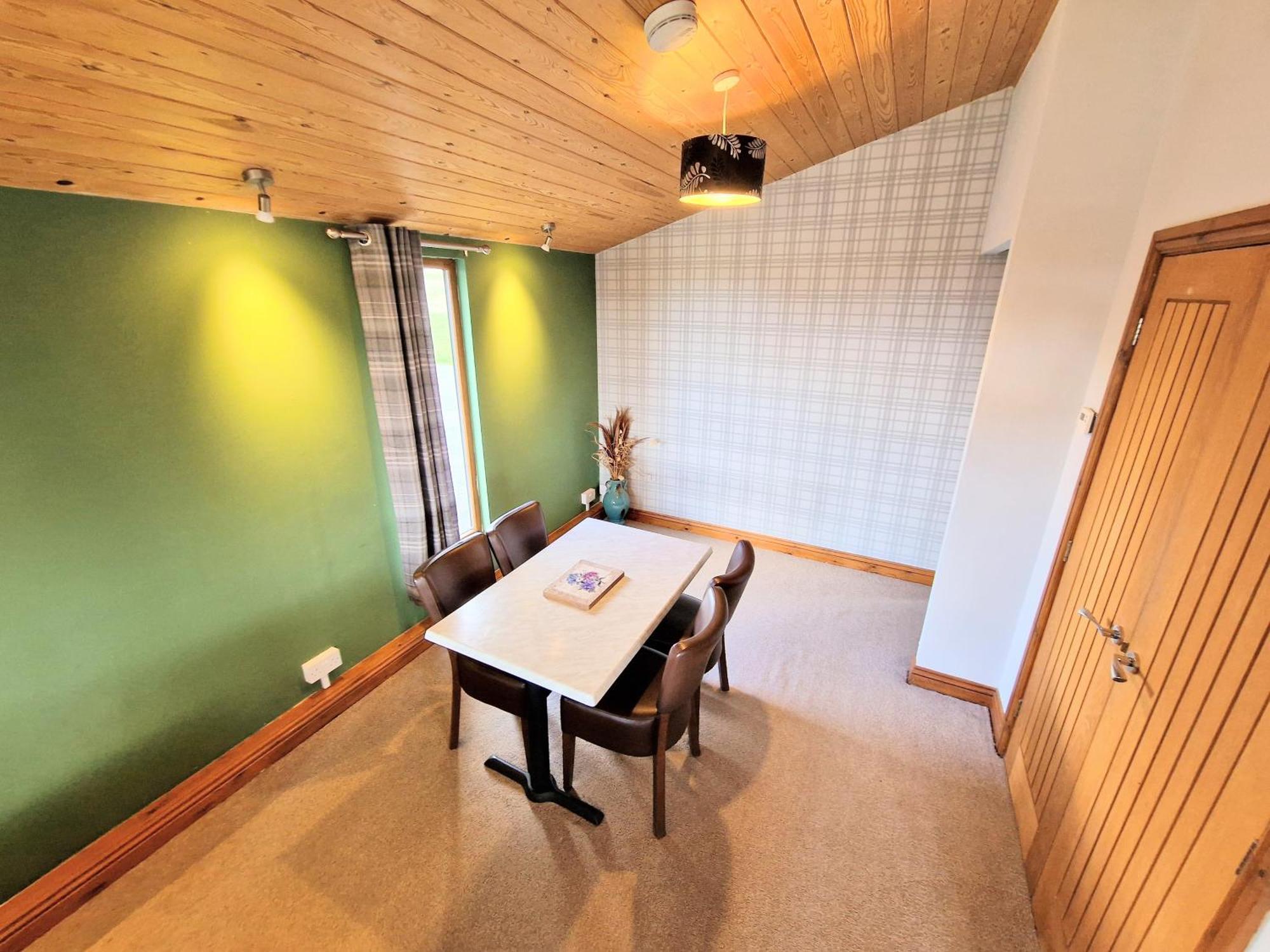 Ochil 8 With Private Hot Tub - Fife - Loch Leven - Lomond Hills Villa Kelty Eksteriør bilde