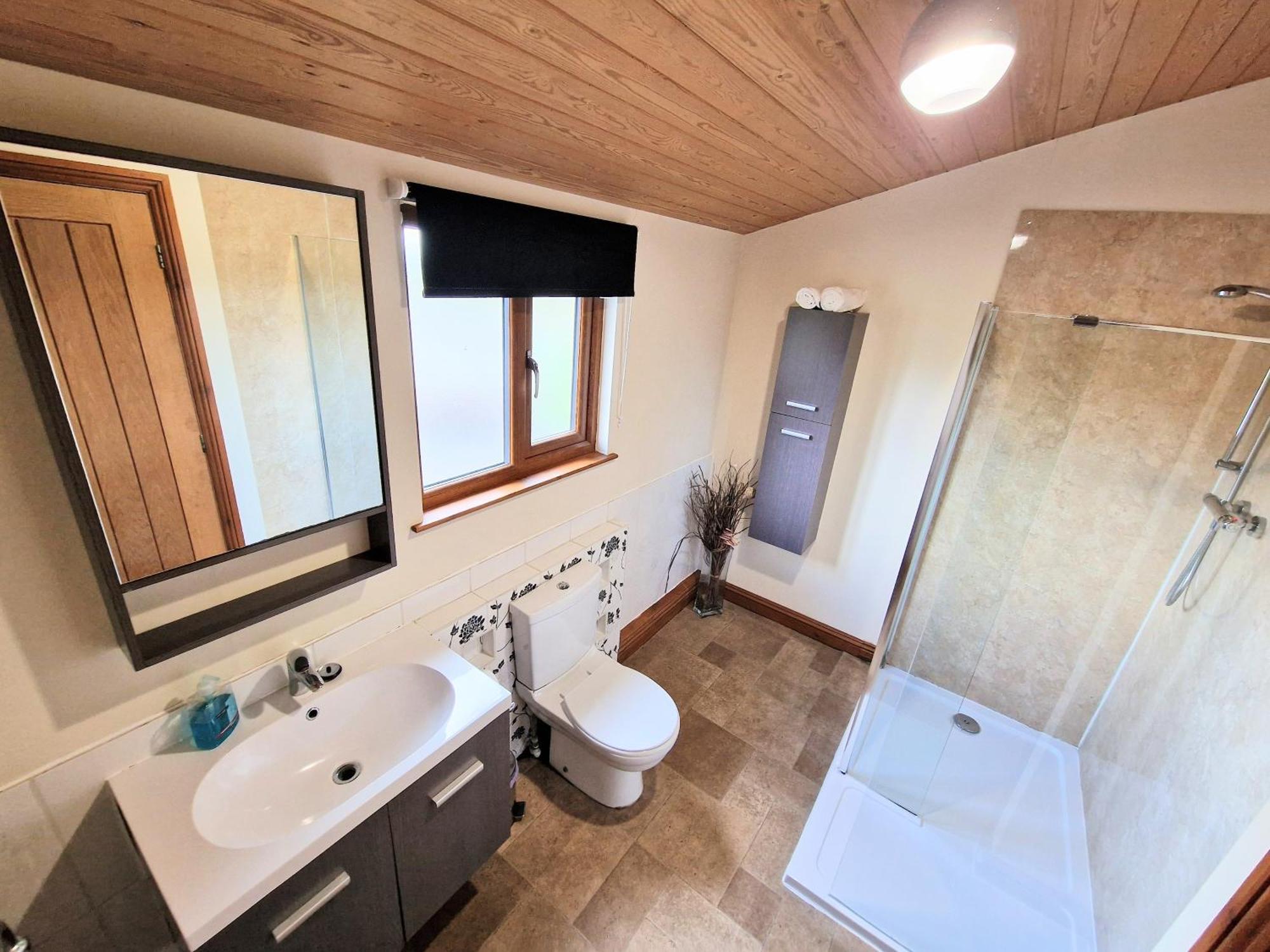 Ochil 8 With Private Hot Tub - Fife - Loch Leven - Lomond Hills Villa Kelty Eksteriør bilde