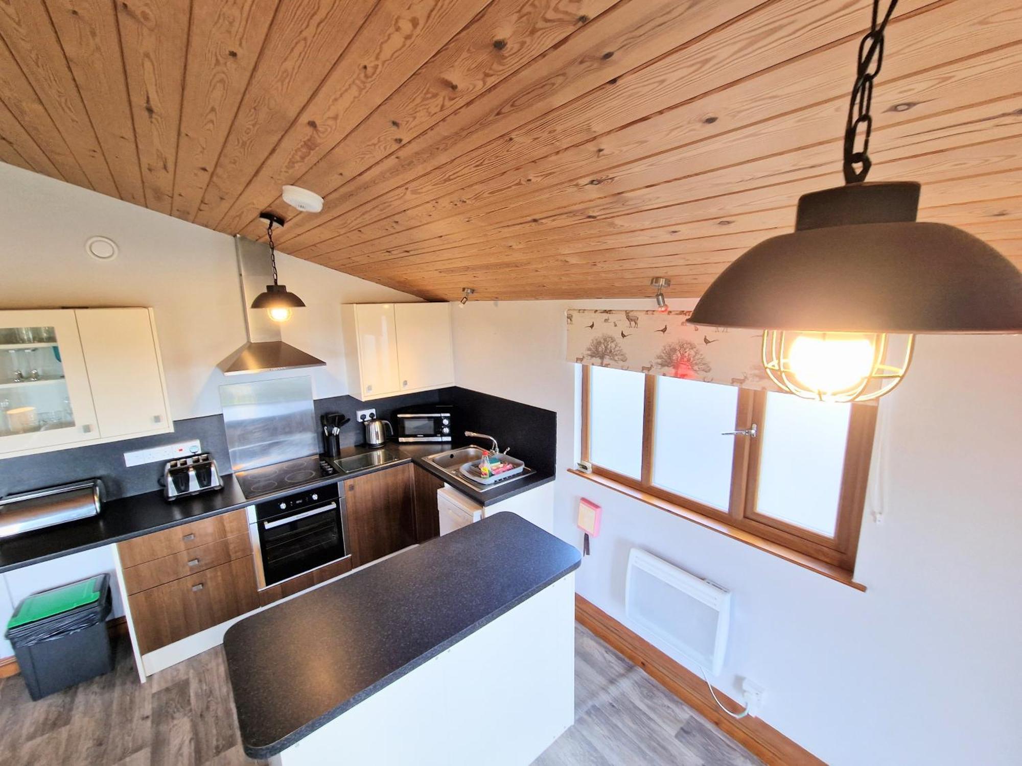 Ochil 8 With Private Hot Tub - Fife - Loch Leven - Lomond Hills Villa Kelty Eksteriør bilde